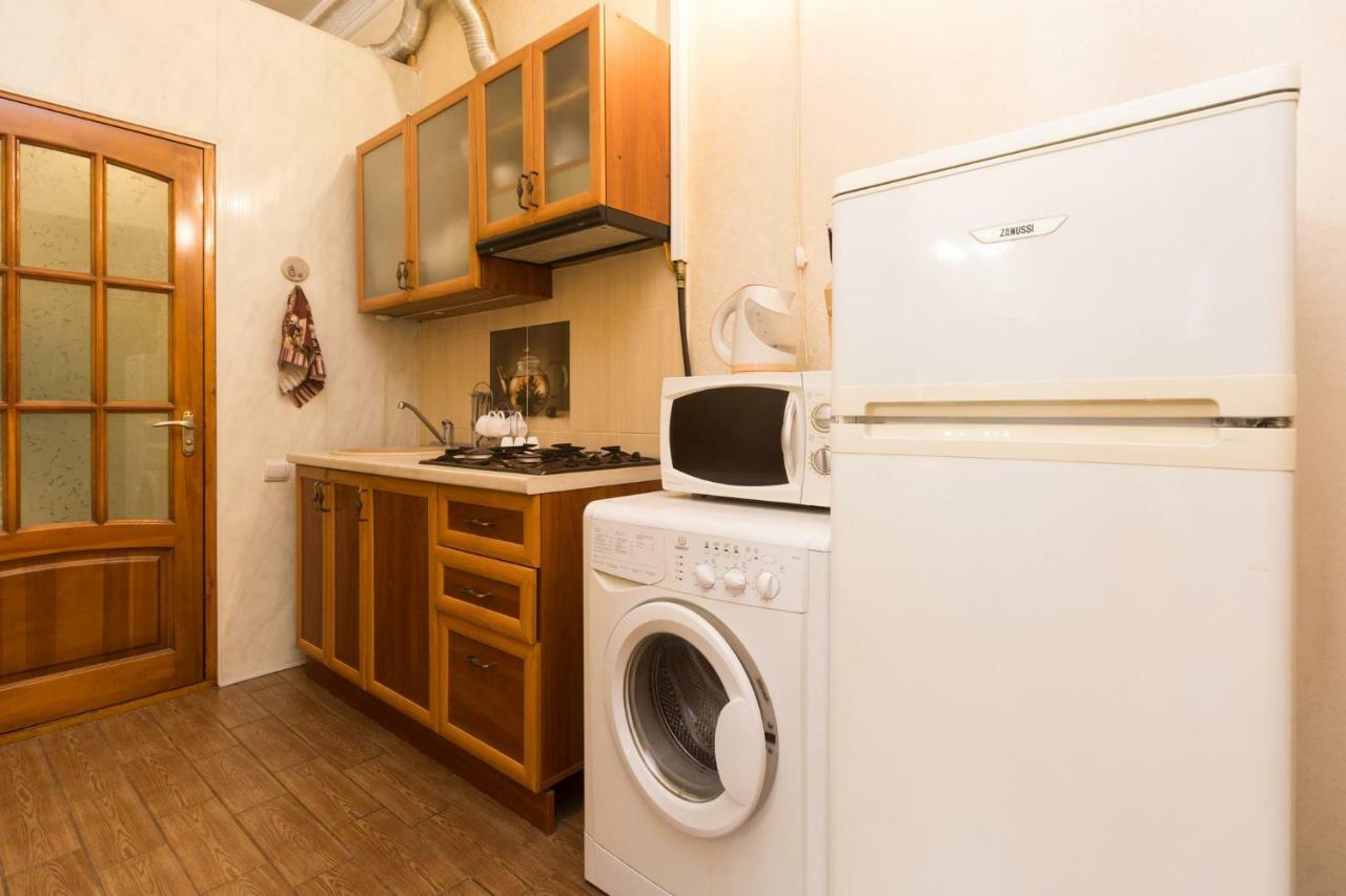 Goodrest On Ekaterininskaya Apartment โอเดสซา ภายนอก รูปภาพ